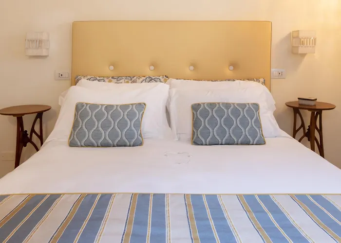 Palazzo Marziale Гостевой дом 4*