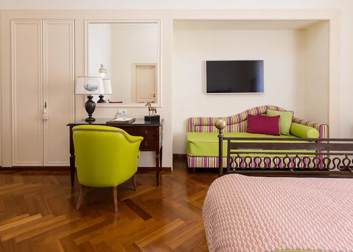 Palazzo Marziale Гостевой дом 4*